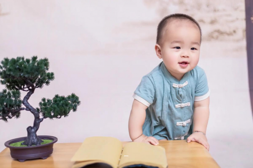 云浮孕妇显怀是几个月